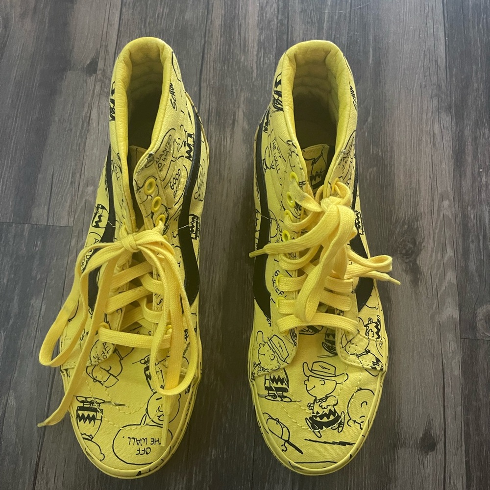 Vans X Peanuts Sk8 Hi’ Charlie Brown